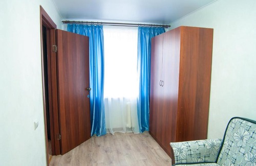 Magnitogorsk Apartment | Cozy Gosti Magnitki Apartment with Breakfast Included