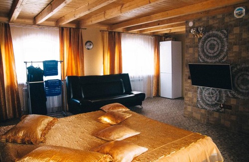 Volokonovka House | Welcoming Guest House in Volokonovka with Oceanfront Views