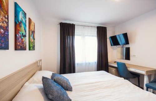 Crnomelj House | Guest Favorite: Enjoy Dining and Family Fun at Müller