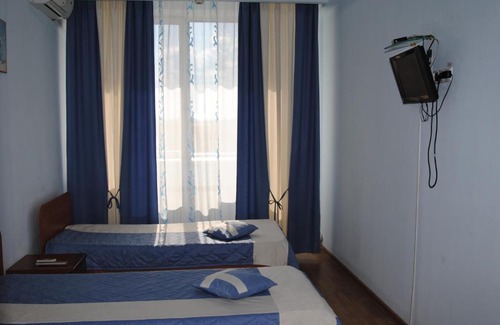 Rossoh' Hotel | Budget-Friendly Stay at Gostinitsa Yakimanka with Breakfast