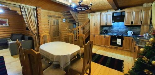 Myhove Cabin | Guest Favorite: Gostynniy Dvir Cottages with Pool & Ocean View