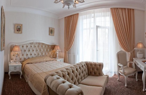 Sergiyev Posad Hotel | Discover Gosudarev's House: 4-Star Family-Friendly Retreat