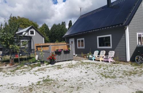Stanga Villa | Pet-Friendly Retreat at Gotland Hästgård in Stånga