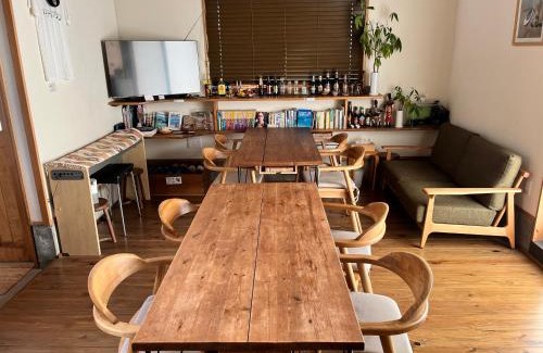 Shinkamigoto House | Oceanfront Comfort at Goto Backpackers Pole - Guest Rated 10/10