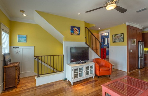 Carrabelle Condo | Unforgettable Stay at Pirate's Landing: 10/10 Review Score!
