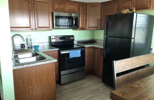 Cedar Lane Cottage | Escape to Oceanfront Bliss: Fishing, Kayaking & Beach Fun