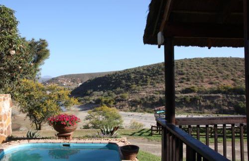 Albertinia House | Inviting Gourits River Guest Farm with Pool & Breakfast