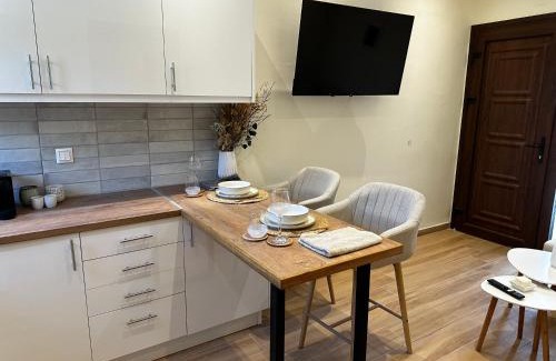 Gouvia Apartment | Pet-Friendly Gouvia Hideaway - Guest Rated: 9.8/10