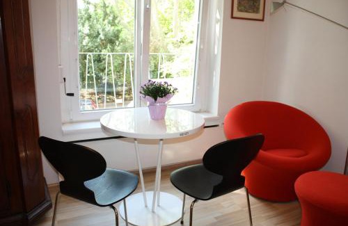 Unterdobling Apartment | GoVienna - Charming Studio