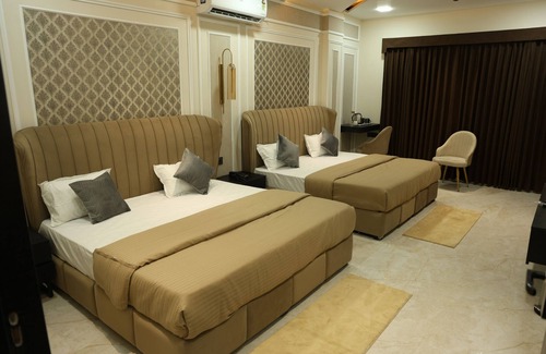 Barwah Hotel | Govind Palace Restaurant and Resort