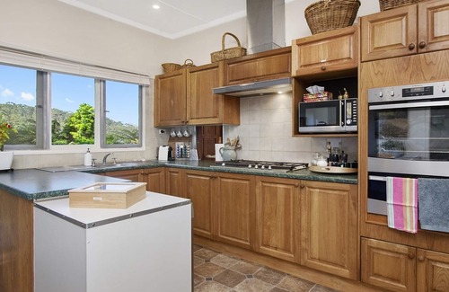 Mount Wilson House | Gowan Ross Cottage: Your Serene Secluded Getaway Awaits