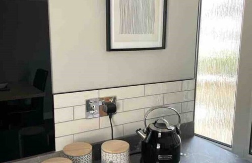 Mumbles Apartment | Cozy Gower Place in Mumbles Near Beach & Oystermouth Castle