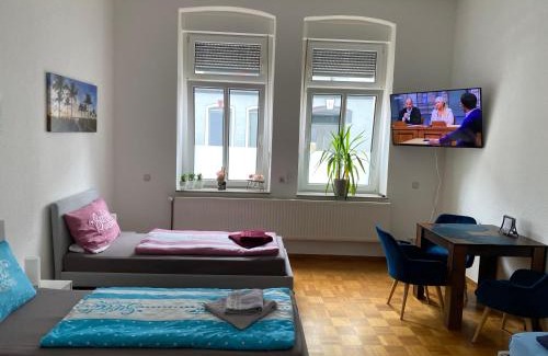 Goy Apartment | Modern GoyApartment for Business Travelers Near the City