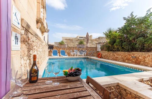 Gharb Villa | Gozitan Farmhouse with Pool: Ideal for Families and Pets