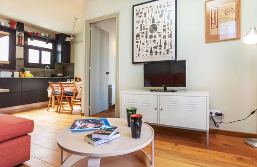 El Coll Apartment | Explore Gràcia: Parc Güell with Family-Friendly Amenities