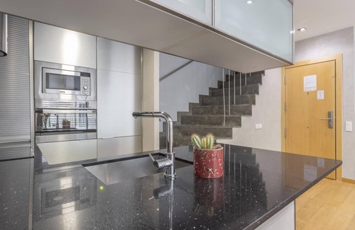 la Vila de Gracia Apartment | Gràcia: Private Terrace, Pool & Top-Rated 10/10 Experience