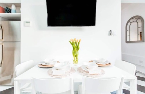 San Francisco Apartment | Grès Suite | 10/10 Rated 1 Bedroom in Old San Juan