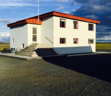 Myvatn House | Discover Grímstunga Guesthouse Hólsfjöll: Family-Friendly Retreat
