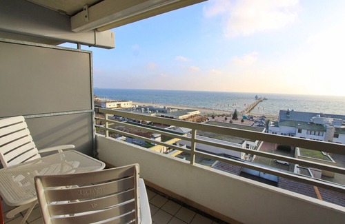 Groemitz Apartment | Grömitz-center II App. 34 – Oceanfront Bliss Awaits