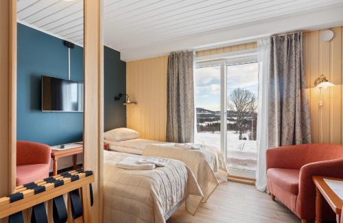 Oystre Slidre Hotel | Relax at Grønolen Fjellgard: Spa, Pool & Pet-Friendly Stays