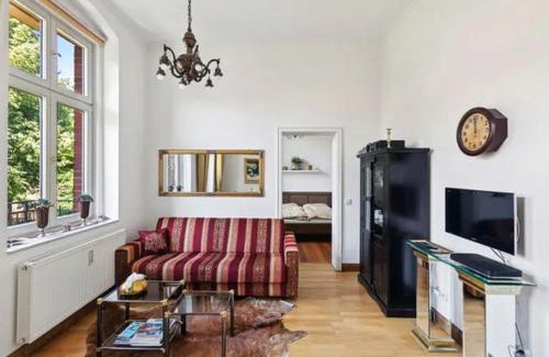 Berliner Vorstadt Apartment | Elegant Gründerzeitvilla in Potsdam - Family Friendly Stay