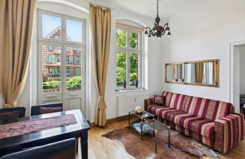 Berliner Vorstadt Apartment | Elegant Gründerzeitvilla in Potsdam - Family Friendly Stay