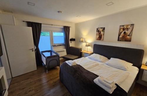 Lichtenrade Apartment | Relaxing Urban Retreat - Just 22 Min to Potsdamer Platz