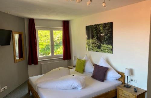 Hinterstein Hotel | Discover the Bergsteiger-Hotel "Grüner Hut" – Rated 8.6/10!