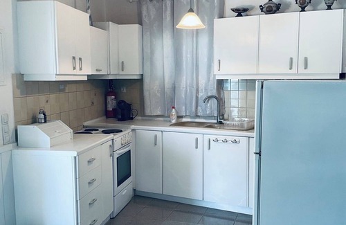 Kerveli House | Cozy Villa Glyfos: Perfect for Families and Pets