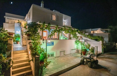 Paros Apartment | Cozy Bic New Apartment Steps from Livadia Beach