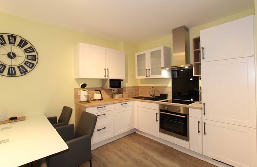Feldberg Apartment | Relaxing 3-Room Apartment with Hot Tub in Black Forest