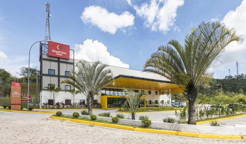 Mairipora Hotel | Pet-Friendly Graal Inn Mairiporã with Top Amenities