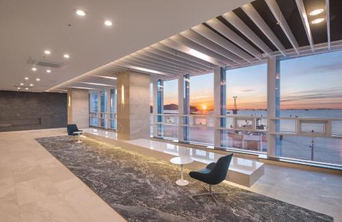 Seo Hotel | Relax at Ocean Songdo - 4-Star Hotel with Oceanfront Views
