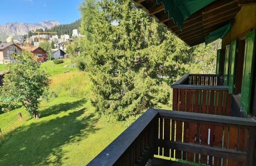 Arosa Apartment | Experience Family-Friendly Comfort at Grabahus - 4 Stars