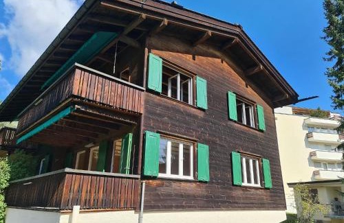 Arosa Apartment | Experience Family-Friendly Comfort at Grabahus - 4 Stars