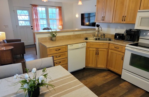 Sturgis House | Grace Cottage: Family-Friendly Retreat in Sturgis