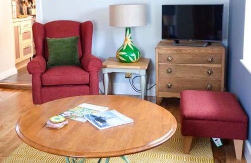 Portknockie House | Grace Cottage: Family-Friendly Retreat with 4-Star Comfort
