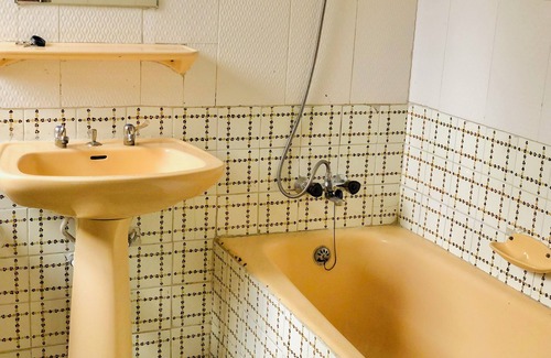 Onitsha Hotel | Grace Lodge Onitsha: Family-Friendly Stay with Breakfast