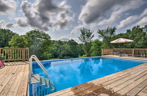 Rucker House | Cozy Grace Place Clark House: Hot Tub & Pool Access!