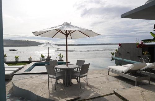 Nias Resort | Oceanfront Grace Wave Resort: Unbeatable Guest Rated 10/10