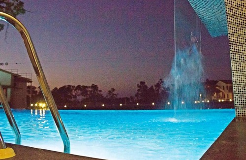 Konajhir Resort | Relax at Graces Resort: Family-Friendly with Pool Access