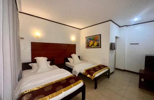 Dauin Resort | Cozy Gracey Dive Resort with Oceanfront Dining and Pool
