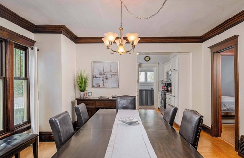 Stevens Point House | Gracious 5-Bedroom Home in Downtown Stevens Point