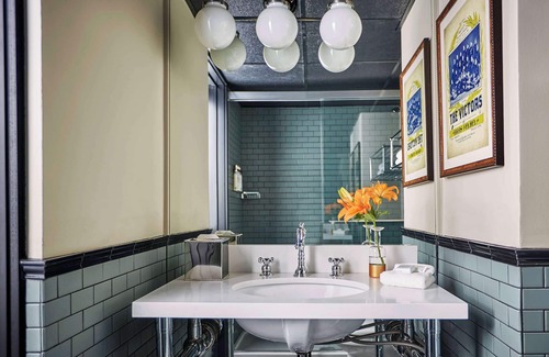 Ann Arbor Hotel | Explore Graduate Ann Arbor: 4-Star Stay with Spa & Dining