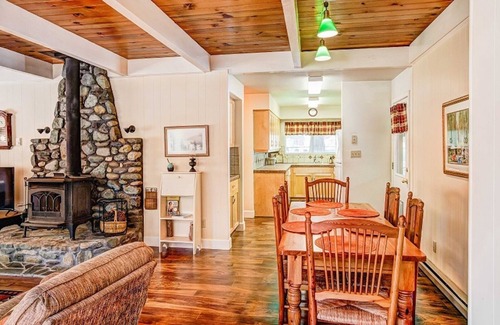 Graeagle House | Graeagle’s Hidden Gem: Family-Friendly Retreat with Pool