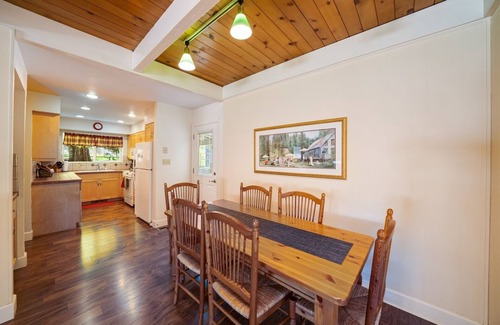 Graeagle House | Graeagle’s Hidden Gem: Family-Friendly Retreat with Pool