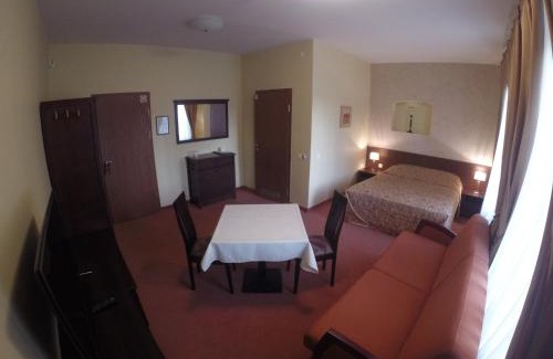 Bubiai Hotel | Relax at Grafo Zubovo Hotel & SPA - 4-Star Comfort Awaits