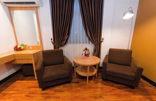 Surabaya Hotel | Comfortable Graha Widya Bhakti at STIESIA Surabaya Retreat