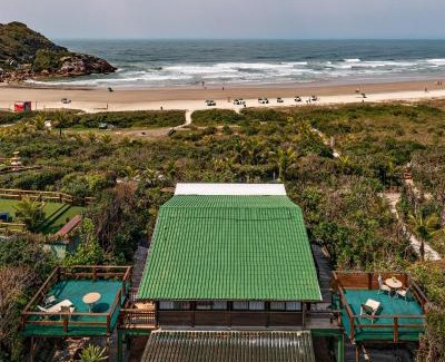 Paranagua Hotel | Grajagan Surf Resort: Pet-Friendly Oasis with Ocean Views