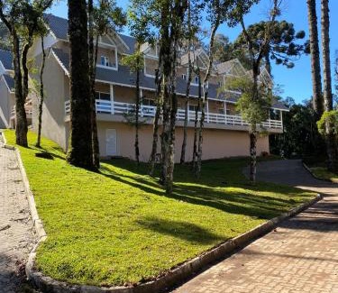 Mato Queimado Apartment | Discover Casa Lugar Tranquilo: Pet-Friendly Retreat